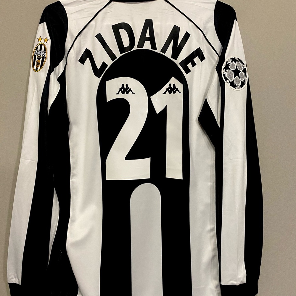 Kappa Black and White Men's Jersey